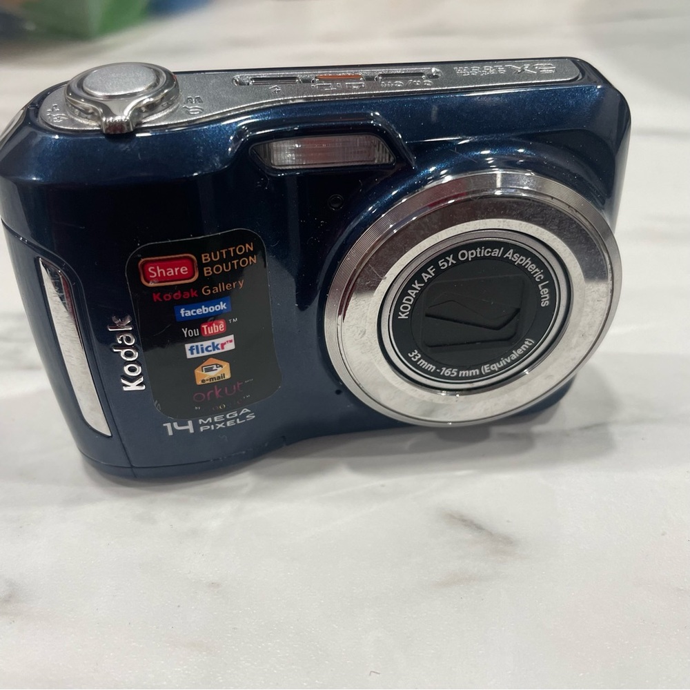 Kodak easy share camera for repair
